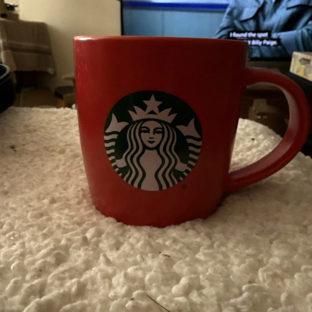 Starbucks Red Coffee Mug 2025 Ceramic Cup 11oz Classic Logo Mug